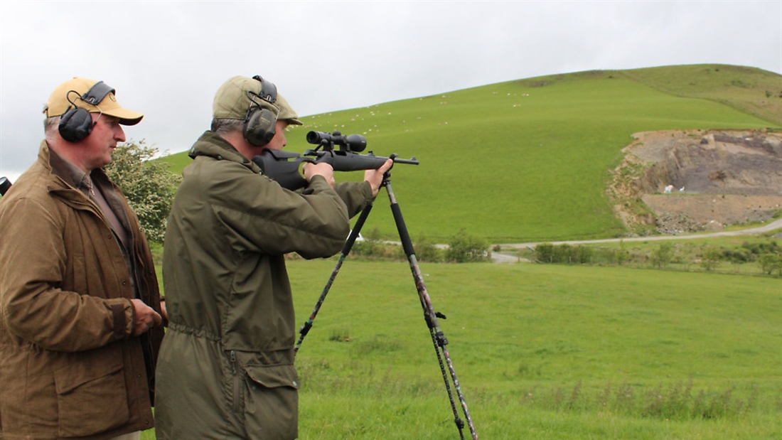 Tips on setting your shooting sticks or bipod up quickly