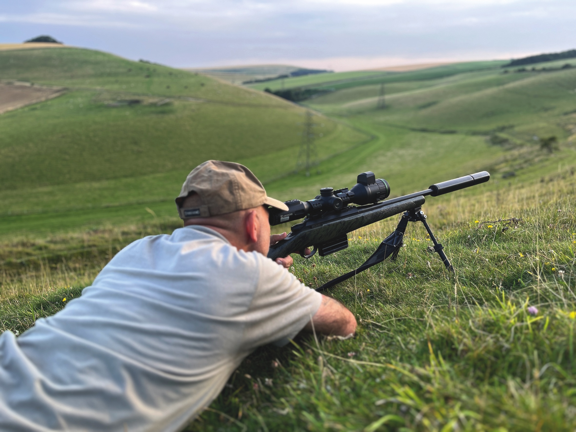 Long-range foxing at night